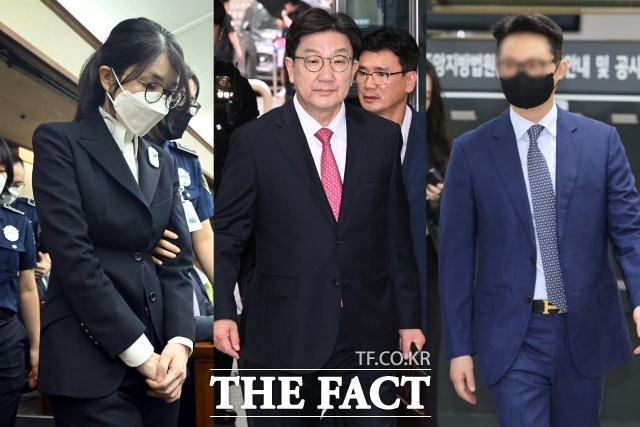 통일교 측으로부터 불법 정치자금을 받은 혐의를 받는 권성동 국민의힘 의원이 16일 오후 서울 서초구 서울중앙지방법원에서 열린 구속 전 피의자 심문(영장실질심사)에 출석하고 있다./더팩트DB