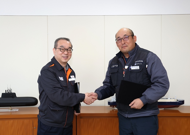 한화오션 노사는 상호 신뢰와 존중을 바탕으로 발전적인 노사관계 구축을 위한 상생협력 합의를 이뤘다고 29일 밝혔다. /한화오션