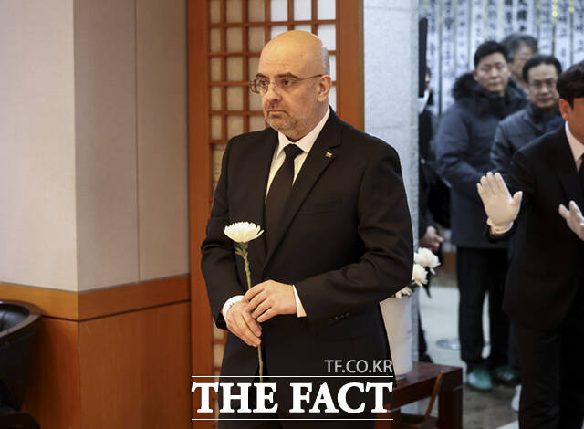 펫코 드라가노프 주한불가리아대사.