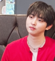  하루, 가장 뜨거운 트롯 신예 탄생…신곡 '잘 지내요' 돌풍