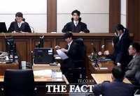  특검 기소 피고인들 너도나도 