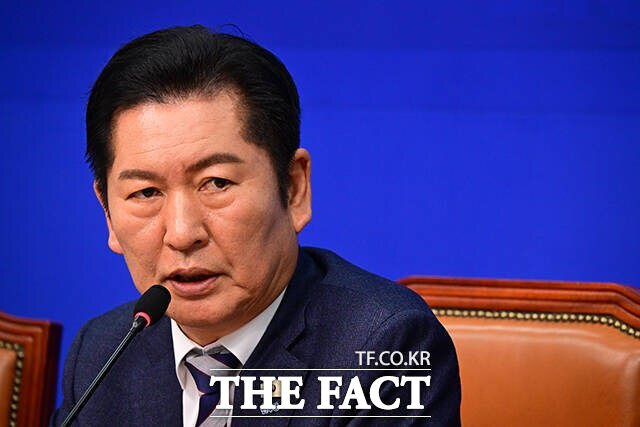 정청래 더불어민주당 대표가 지난 19일 오전 서울 여의도 국회에서 열린 영남인재육성 및 지역발전특별위원회 출범식에서 모두발언을 하고 있다. /남윤호 기자