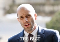  로저스 쿠팡 임시대표, 2차례 불응 끝 경찰 첫 출석 [TF사진관]