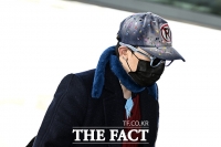  패셔니스타 GD도 '꽁꽁 싸맨' 강추위 [TF사진관]