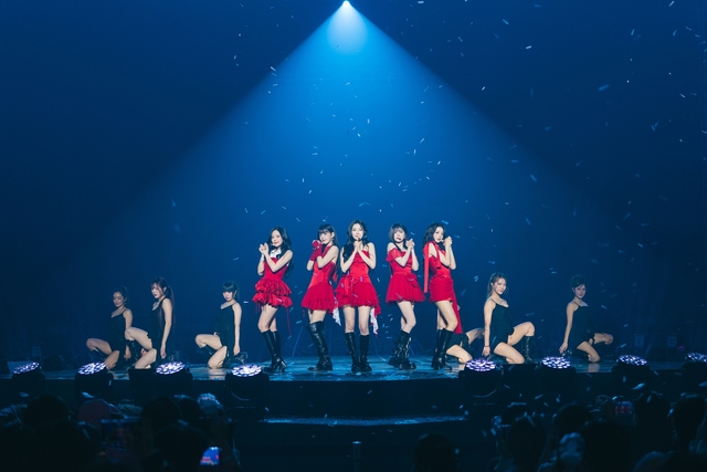 그룹 프로미스나인의 박지원 이채영 백지헌 송하영 이나경(왼쪽부터)은 1월 30일부터 1일까지 서울 성북구 고려대학교 화정체육관에서 월드투어 NOW TOMORROW.(나우 투모로우.) 앙코르 콘서트를 개최하고 팬과 만났다./어센드