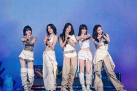  [TF현장] 공연형 아티스트로 거듭난 르세라핌…더 