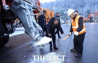  폭설 내린 새벽 현장으로…김동연 경기도지사 출근길 점검