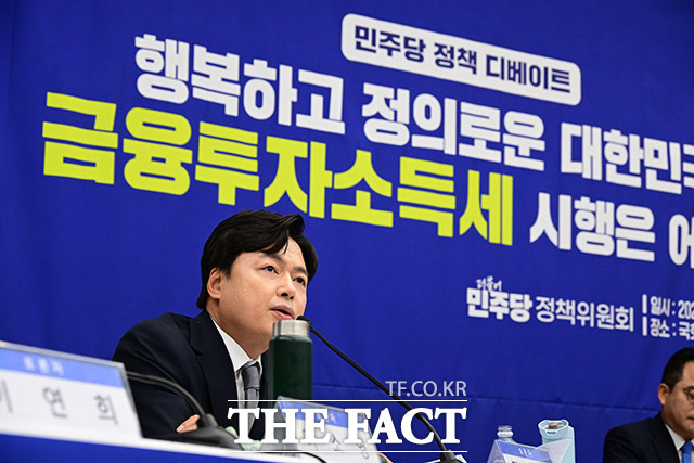 더불어민주당은 3일 한미 관세협상 이행을 위한 국회 차원의 후속 조치로 비준을 거듭 주장하고 있는 국민의힘을 향해 빠른 입법이 필요하다며 대미투자특별법 처리 협조를 촉구했다. 사진은 김현정 민주당 원내대변인. /남윤호 기자