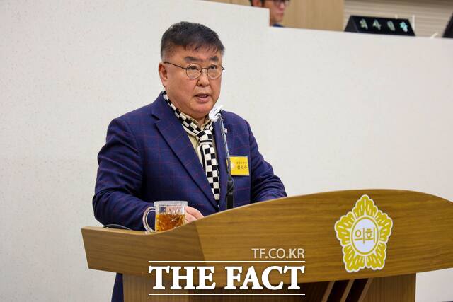 심의수 당진시의원은 3일 5분 자유발언을 통해 당진문예의전당 주차난의 실질적인 대책 마련을 촉구했다. /당진시의회