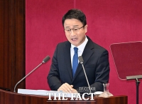  한병도 “원포인트 개헌 제안…5·18정신 헌법 전문에 수록하자” [TF사진관]