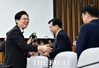  환한 미소 짓는 조정훈 국민의힘 인재영입위원장 [포토]