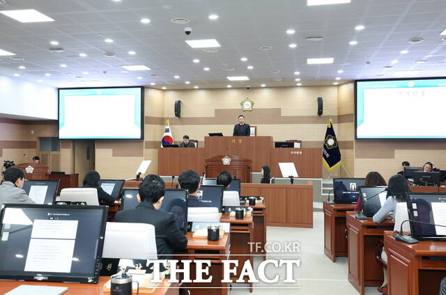 제264회 아산시의회 임시회 제1차 본회의 모습. /아산시의회