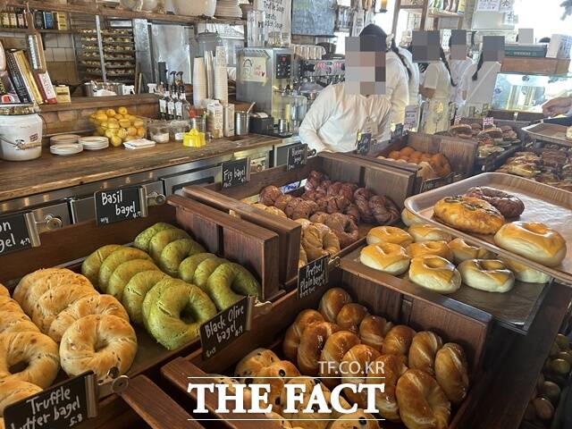 베이글 성지라고 불리던 런던베이글뮤지엄이 지난해 7월 과로사 의혹에 휩싸였다. /독자 제공