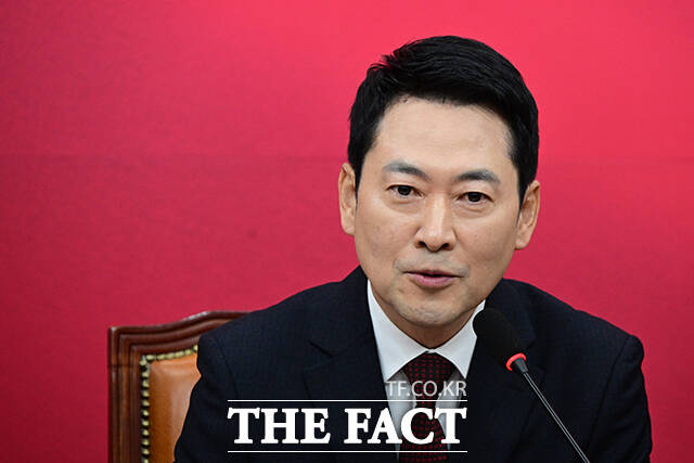 장동혁 국민의힘 대표가 4일 국회에서 열린 교섭단체 대표연설에서 구태정치 청산 5대 입법을 추진하겠다는 의지를 나타냈다. /남윤호 기자