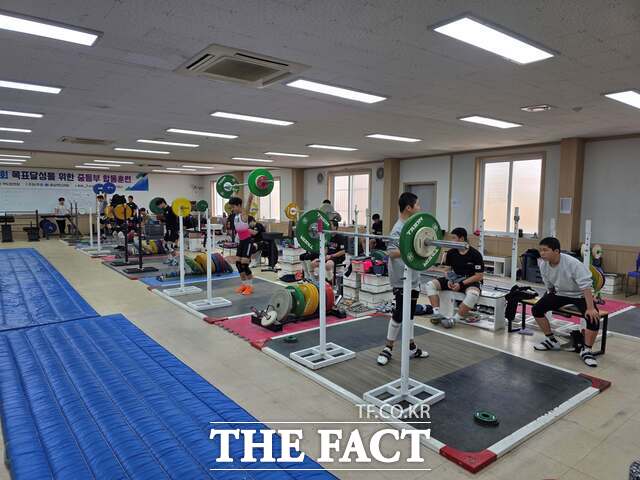 당진시가 전국 체육팀들의 동계 전지훈련지로 주목받으며 스포츠 메카로 떠오르고 있다. /당진시