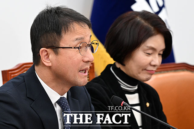 한병도 더불어민주당 원내대표가 5일 오전 서울 여의도 국회에서 열린 정책조정회의에 참석해 발언을 하고 있다. /국회=남용희 기자