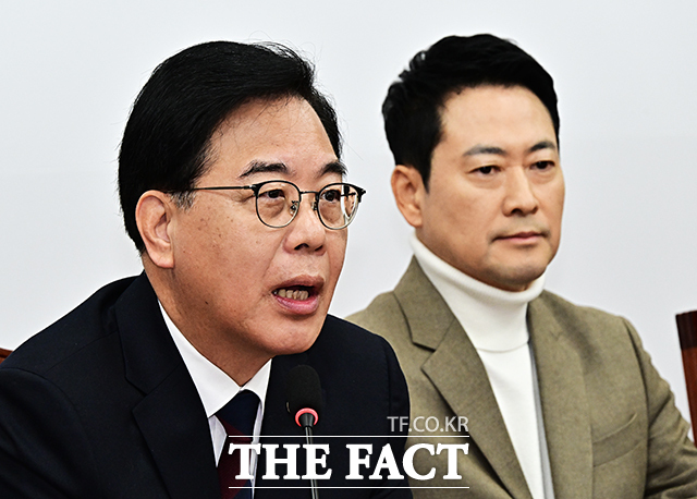 송언석 국민의힘 원내대표가 5일 오전 서울 여의도 국회에서 열린 최고위원회의에 참석해 모두발언을 하고 있다. /배정한 기자