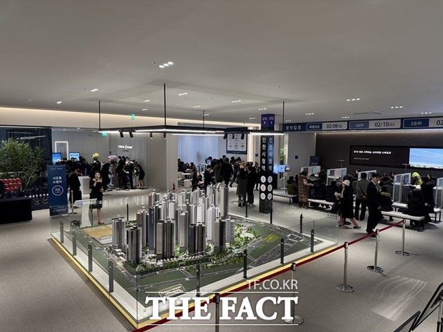 포레나더샵 인천시청역은 상인천초등학교 주변 간석동 311-1번지 일대를 재개발해 공급된다. /황준익 기자