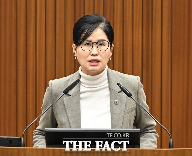 여미전 세종시의원이 6일 열린 제103회 세종시의회 임시회 제2차 본회의에서 5분 자유발언을 하고 있다. /세종시의회