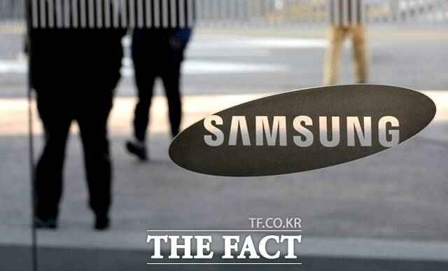 반도체 사업을 담당하는 DS 부문은 연봉의 47%를 초과이익성과급으로 받는다. /더팩트 DB