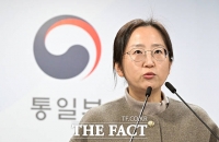  정례브리핑하는 장윤정 통일부 부대변인 [TF사진관]