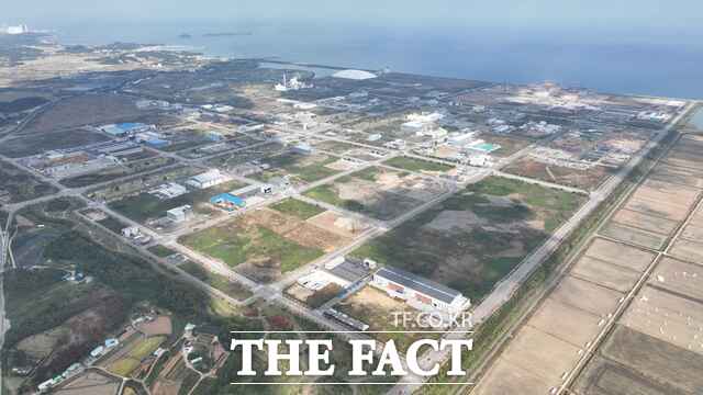 당진시 석문산단 전경. /당진시