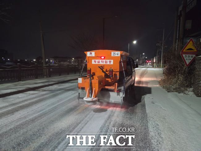 제설작업 차량. /경기도