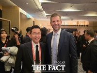  김상민 비단 대표, 에릭 트럼프와 환담…'실물자산 토큰화' 협력 강조