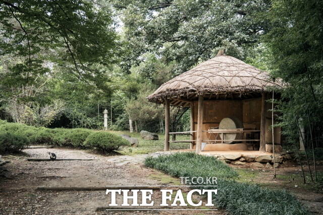 온양민속박물관 야외 마당 전경. /아산시