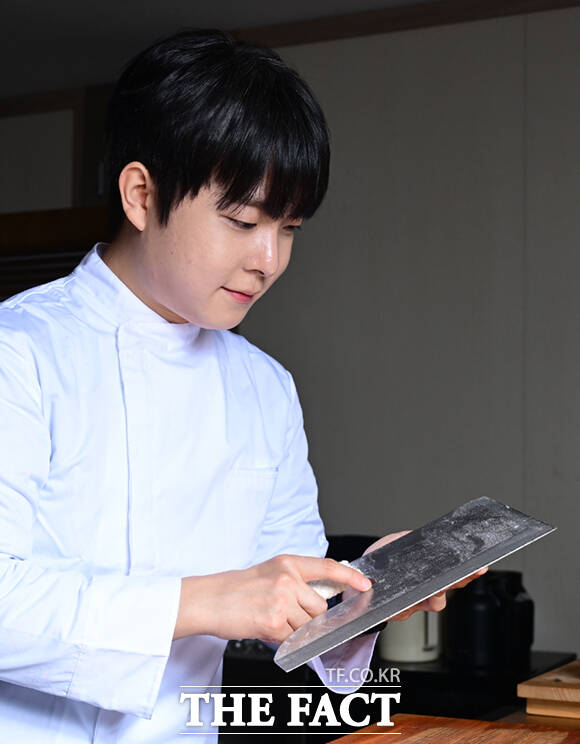 박주성 셰프는 자신의 요리를 먹은 손님에게 메밀이 이렇게 맛있는 요리인 줄 몰랐다는 말을 들을 때가 가장 기분 좋은 순간이라고 밝혔다./이새롬 기자