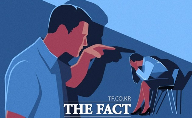 코오롱글로벌에서 장 내 괴롭힘을 신고한 근로자가 보호를 받지 못하고 불합리한 처우를 겪었다는 제보가 나왔다. /더팩트 DB