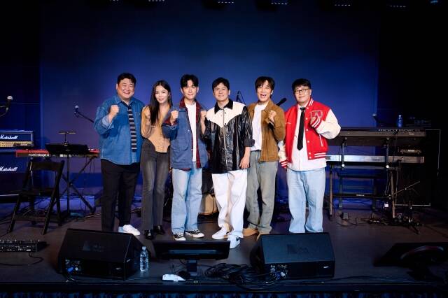 아묻따밴드는 차태현을 시작으로 다양한 객원 보컬을 무대에 올릴 예정이다. 현재 장혁과 문세윤이 다음 보컬로 대기 중이다./넥스타엔터테인먼트