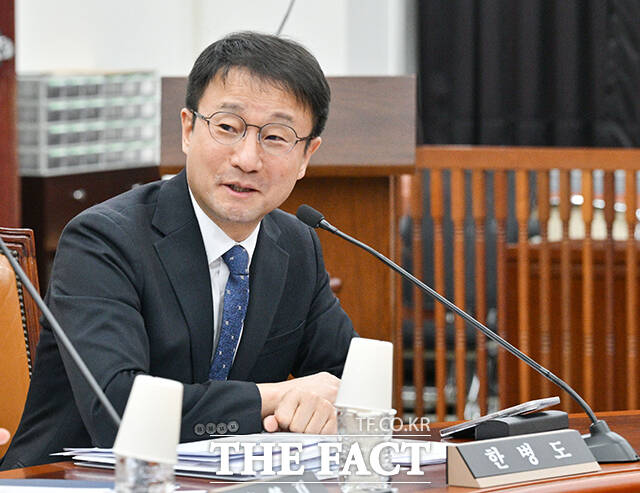 인사말 하는 한병도 더불어민주당 원내대표.