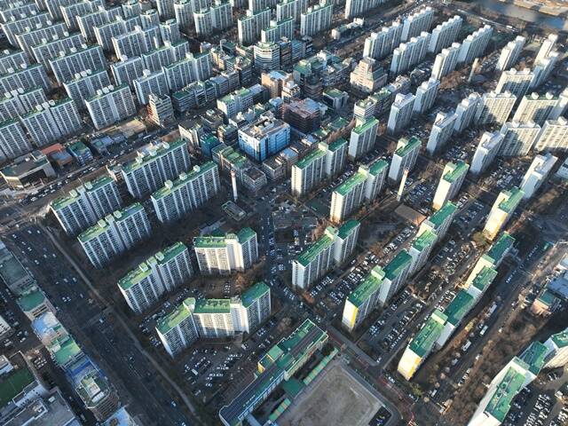 경기 광명 하안주공6·7단지 재건축 설계자 입찰에 총 9개사가 참여했다. /더팩트 DB