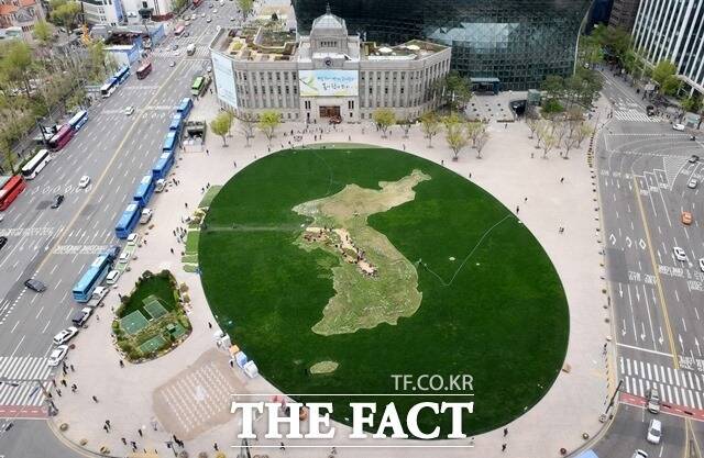 국제 신용평가사 무디스가 한국의 국가 신용 등급을 기존과 같은 Aa2(안정적)로 유지했다. /더팩트 DB