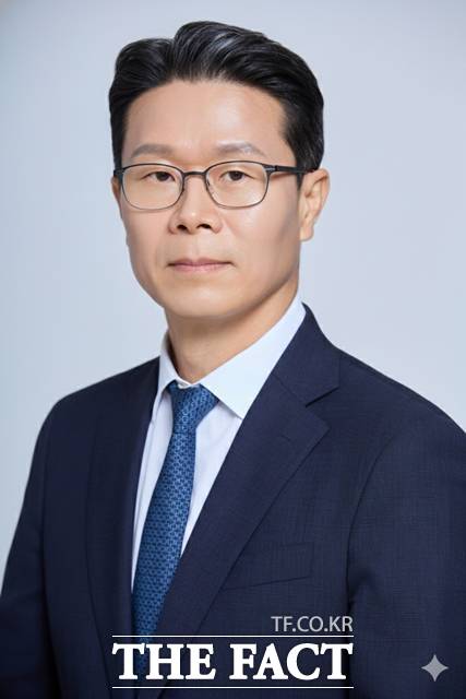 박현철 전 광주지검장이 더킴로펌에서 변호사 생활을 시작한다./더킴로펌