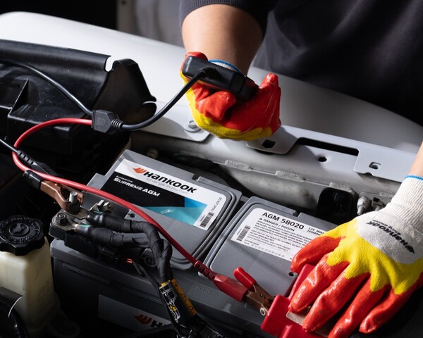 장거리 운행 전에는 배터리 소모가 증가할 수 있어 출발 전 점검이 필요하다. /한국앤컴퍼니