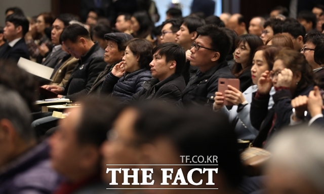 금융당국은 지난 12일 상장폐지 제도 개선안을 통해 코스닥 상장폐지 요건을 대폭 강화한다고 밝혔다. 사진은 기사 내용과 무관함. /더팩트 DB