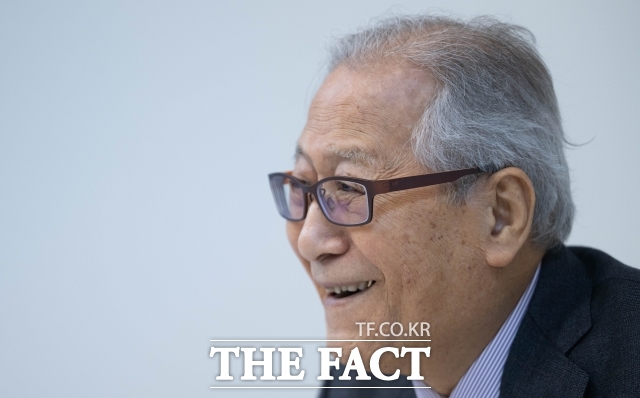 정 전 장관은 이 대통령의 피스메이커로서의 역할과 관련해 트럼프 대통령이 김 위원장을 만날 수 있는 환경을 만드는 것, 그 흐름을 조율하는 것이 바로 한국이 맡아야 할 페이스메이커 역할이라고 당부했다. /박헌우 기자