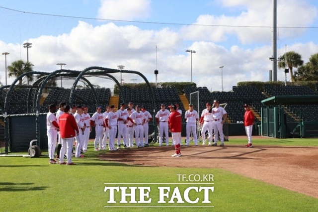 SSG 랜더스는 2000년대 초반 이후 미국 플로리다로 전지훈련을 떠난다. 이곳은 다운타운과 떨어져 있고, 훈련과 숙박 시설이 함께 있어 훈련하기 최적의 환경이다. /SSG 랜더스