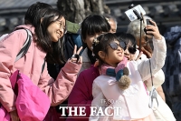  '기념사진은 꼭 남겨야 해!' [포토]