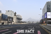  설 연휴 맞은 서울 도로 '잠시 멈춤' [TF사진관]