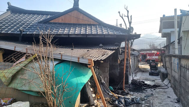 15일 오후 2시10분쯤 안동시 임동면에서는 주택 옆 보일러실에서 화재가 발생했다. /경북소방본부