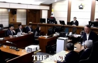  '내란 우두머리' 30년 만에 사법부 판단…윤석열 오늘 1심 선고