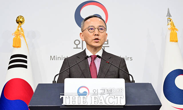 박일 외교부 대변인이 19일 오후 서울 종로구 외교부 청사에서 현안 관련 정례브리핑을 하고 있다. /임영무 기자