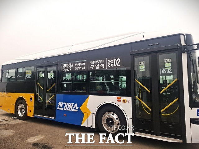 광명02번 마을버스. /광명시