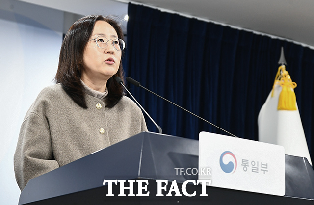 장윤정 통일부 부대변인이 20일 오전 서울 종로구 정부서울청사에서 현안 관련 정례브리핑을 하고 있다. /박상민 인턴기자