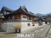  은평 한옥마을에 외국인 발길…'한적한 매력' 북촌과 다른맛