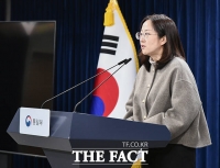  현안 관련 브리핑하는 장윤정 통일부 부대변인 [포토]