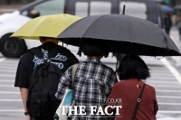  [오늘의 날씨] 전국 곳곳 비바람…황사 유입에 '흙비' 주의